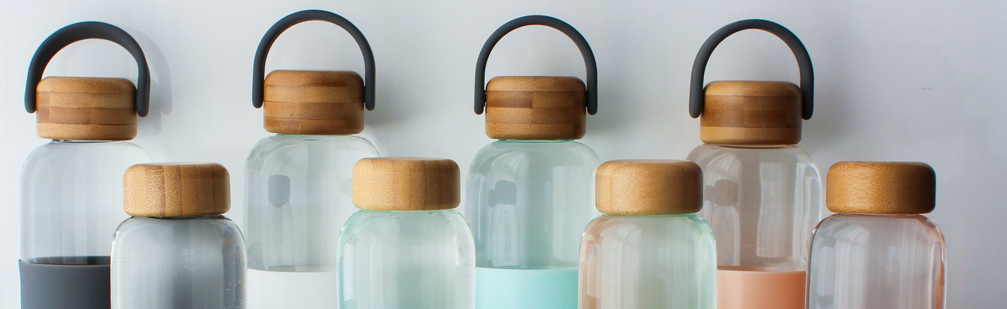 SOMA GLASS WATER BOTTLE — ATHLEISURE COLLECTIVE