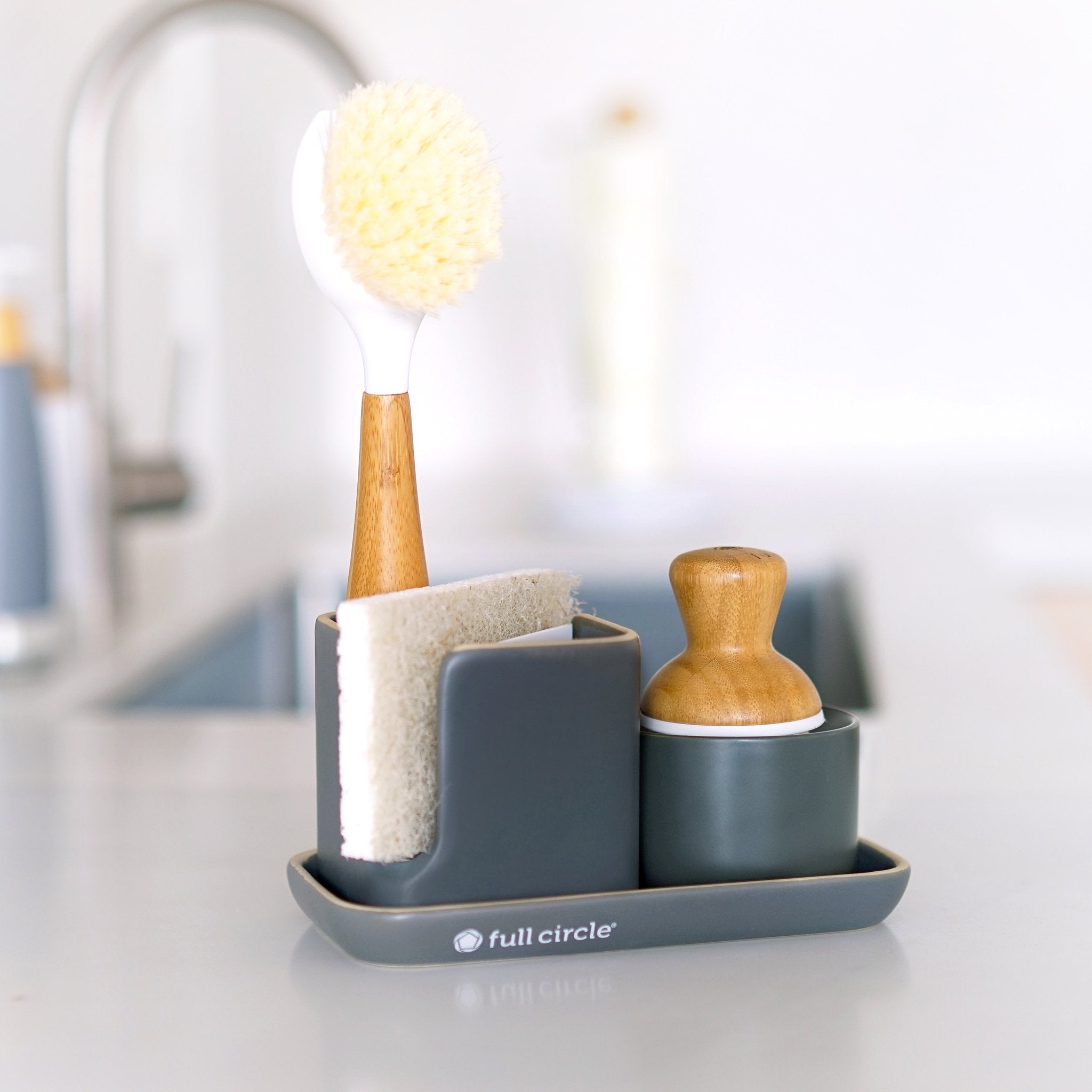 Destyer Bubble Up Dish Brush, Dish Scrubber with Soap Dispenser, Brush, Scrubber  Brush, Soap Dispenser for Kitchen, Home Kitchen Bowl Dish Brush 